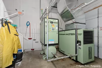 947 Carney Court, Antioch, IL 60002 - Photo 18