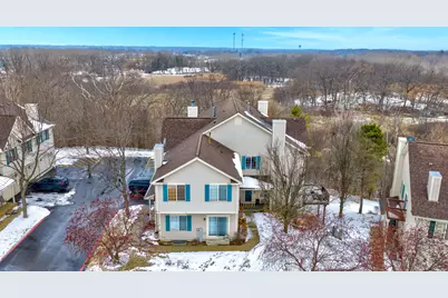 530 Fox Ridge Drive #530, Fox Lake, IL 60020 - Photo 2