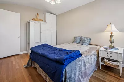 4320 N Clarendon Avenue #2031, Chicago, IL 60613 - Photo 10