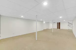 831 W North St, Hinsdale, IL 60521 - Photo 24