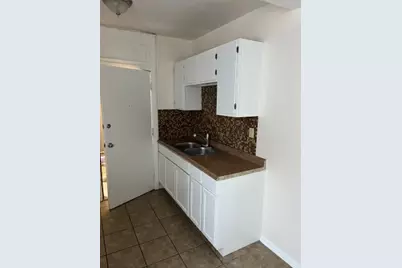 3229 W Ardmore Avenue #1, Chicago, IL 60659 - Photo 2