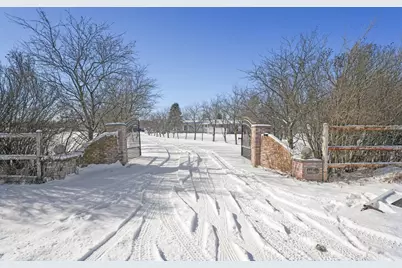 30048 S Klemme Road, Beecher, IL 60401 - Photo 1