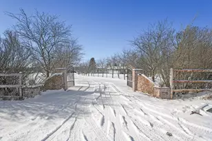 30048 S Klemme Rd, Beecher, IL 60401 - Photo 1