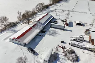 30048 S Klemme Rd, Beecher, IL 60401 - Photo 2