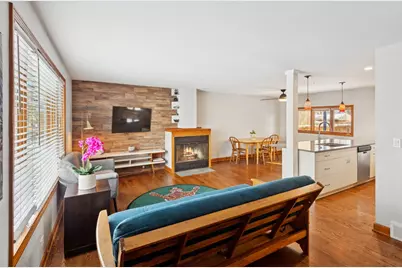 1811 Hartrey Avenue, Evanston, IL 60201 - Photo 6