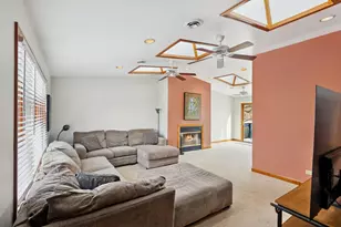 1811 Hartrey Ave, Evanston, IL 60201 - Photo 14