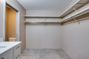 1049 W Ogden Ave, Naperville, IL 60563 - Photo 20