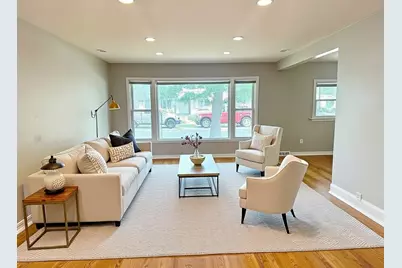 529 E 166th Place, South Holland, IL 60473 - Photo 2