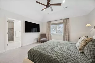 [Address not provided], Hinsdale, IL 60521 - Photo 16