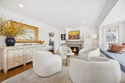 [Address not provided], Hinsdale, IL 60521 - Photo 4