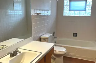 664 E 142nd St, Dolton, IL 60419 - Photo 8