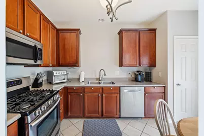 294 Comstock Drive #294, Elgin, IL 60124 - Photo 8