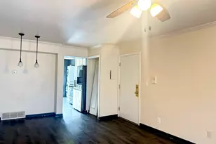 1942 Tall Oaks Dr, Aurora, IL 60505 - Photo 4