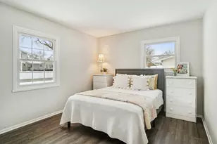 11 Crestview Terrace, Buffalo Grove, IL 60089 - Photo 10