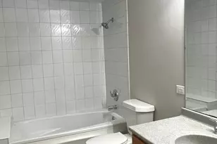 16524 Woodlawn W Ave, South Holland, IL 60473 - Photo 10