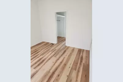 264 N Jackson Street #1, Elgin, IL 60123 - Photo 4