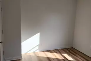 264 N Jackson St, Elgin, IL 60123 - Photo 2