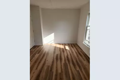 264 N Jackson Street #1, Elgin, IL 60123 - Photo 12