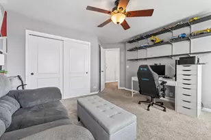1575 Old Forge Rd, Bartlett, IL 60103 - Photo 34