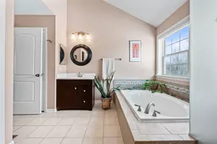 1575 Old Forge Rd, Bartlett, IL 60103 - Photo 30