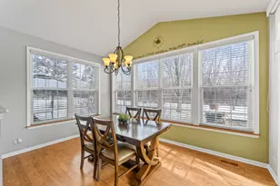 1575 Old Forge Rd, Bartlett, IL 60103 - Photo 22