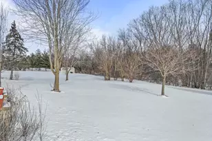 1575 Old Forge Rd, Bartlett, IL 60103 - Photo 46