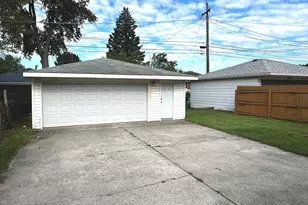 856 Mackinaw Ave, Calumet City, IL 60409 - Photo 18