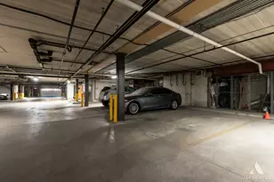 10420 Circle Dr, Oak Lawn, IL 60453 - Photo 30