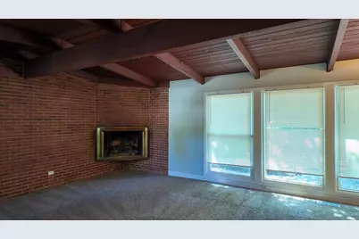 335 Oakwood Street, Park Forest, IL 60466 - Photo 6