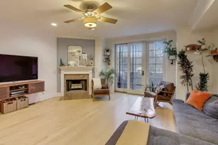 1420 N Noble St, Chicago, IL 60642 - Photo 2