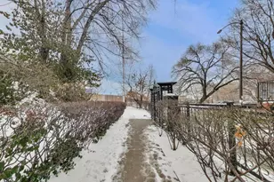 1420 N Noble St, Chicago, IL 60642 - Photo 18