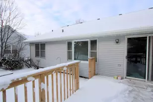 1356 Wood Dr, Woodstock, IL 60098 - Photo 20