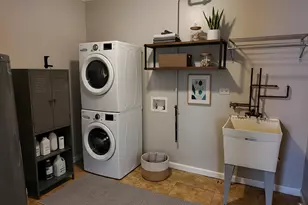 746 E 157th St, South Holland, IL 60473 - Photo 12