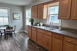 746 E 157th St, South Holland, IL 60473 - Photo 4