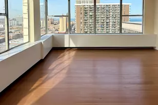 5757 N Sheridan Rd, Chicago, IL 60660 - Photo 2