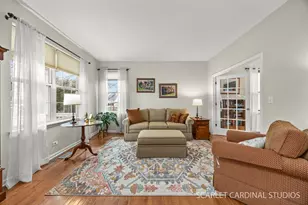 628 Ebony Dr, Oswego, IL 60543 - Photo 4