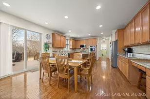 628 Ebony Dr, Oswego, IL 60543 - Photo 10