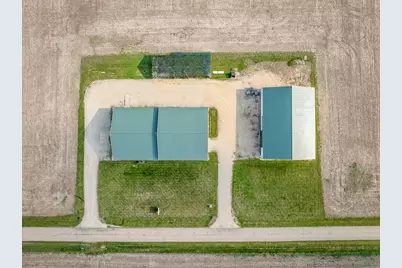 11635 Wange Road, Capron, IL 61012 - Photo 4