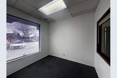 9957 S Roberts Road #B, Palos Hills, IL 60465 - Photo 2