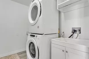 4830 W 122nd St, Alsip, IL 60803 - Photo 16