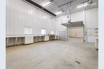 11635 Wange Road, Capron, IL 61012 - Photo 32