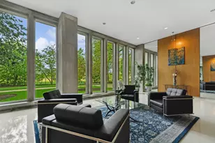 4800 S Chicago Beach Dr, Chicago, IL 60615 - Photo 4