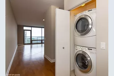 [Address not provided], Chicago, IL 60605 - Photo 12