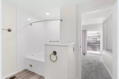 1571 Winnetka Road, Glenview, IL 60025 - Photo 14