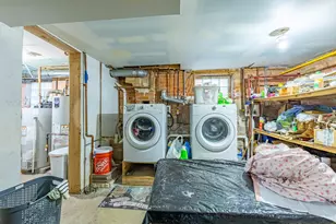 643 W 54th Pl, Chicago, IL 60609 - Photo 10