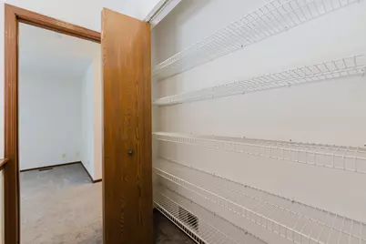 122 Brittany Drive, Streamwood, IL 60107 - Photo 34