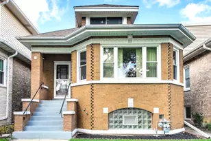 2932 N 77th Ct, Elmwood Park, IL 60707 - Photo 2