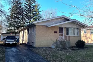 14540 Kolin Ave, Midlothian, IL 60445 - Photo 2