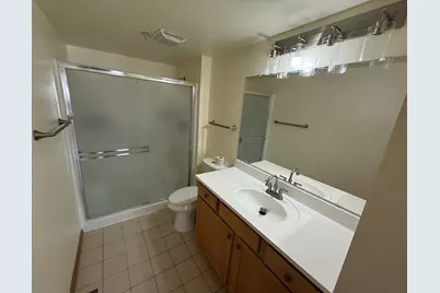 670 Mill Circle #203, Wheeling, IL 60090 - Photo 10