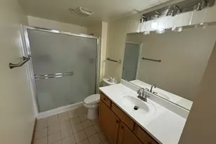 670 Mill Cir, Wheeling, IL 60090 - Photo 10